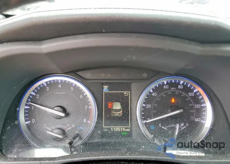 2019 Toyota Highlander Se z USA, uszkodzony, nr VIN 5TDJZRFH0KS599820